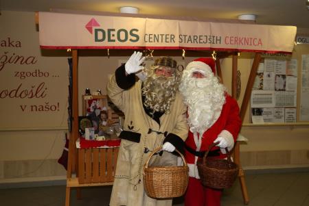 BOŽIČEK IN DEDEK MRAZ V CERKNICI 38 FOTO LJUBO VUKELIČ